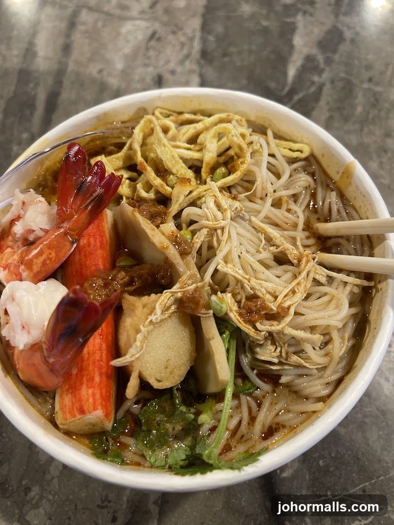 Noodle Soup with Shrimp and Crab Stick