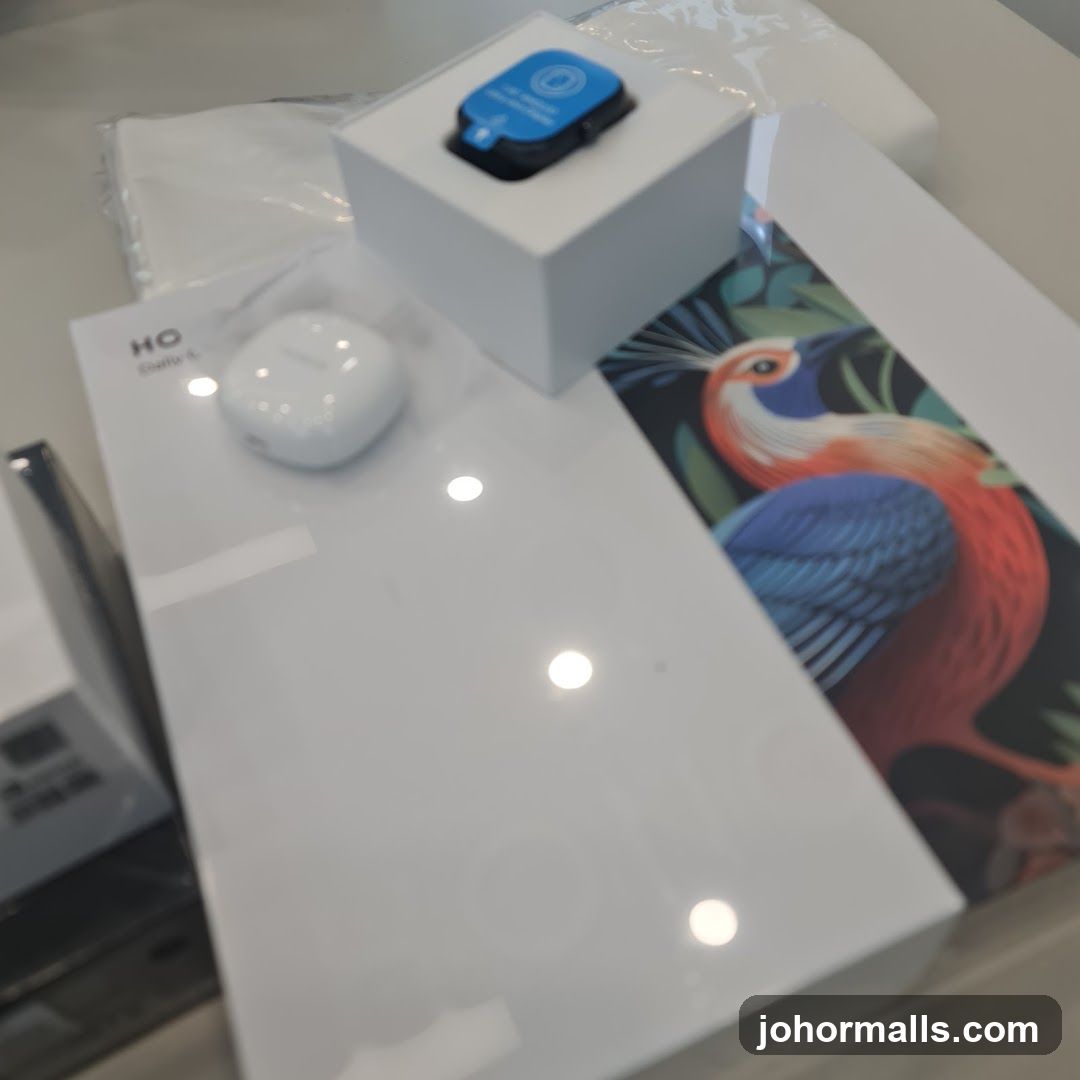 Product display with bird art