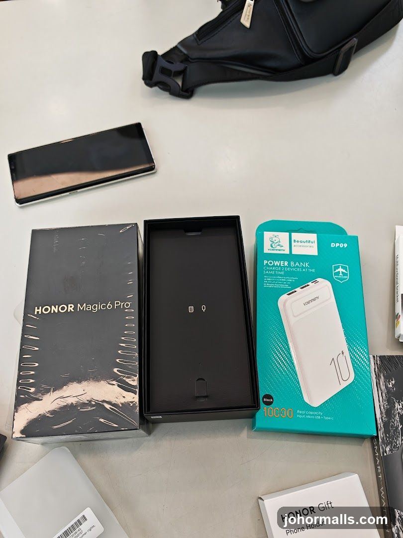 Electronics and accessories