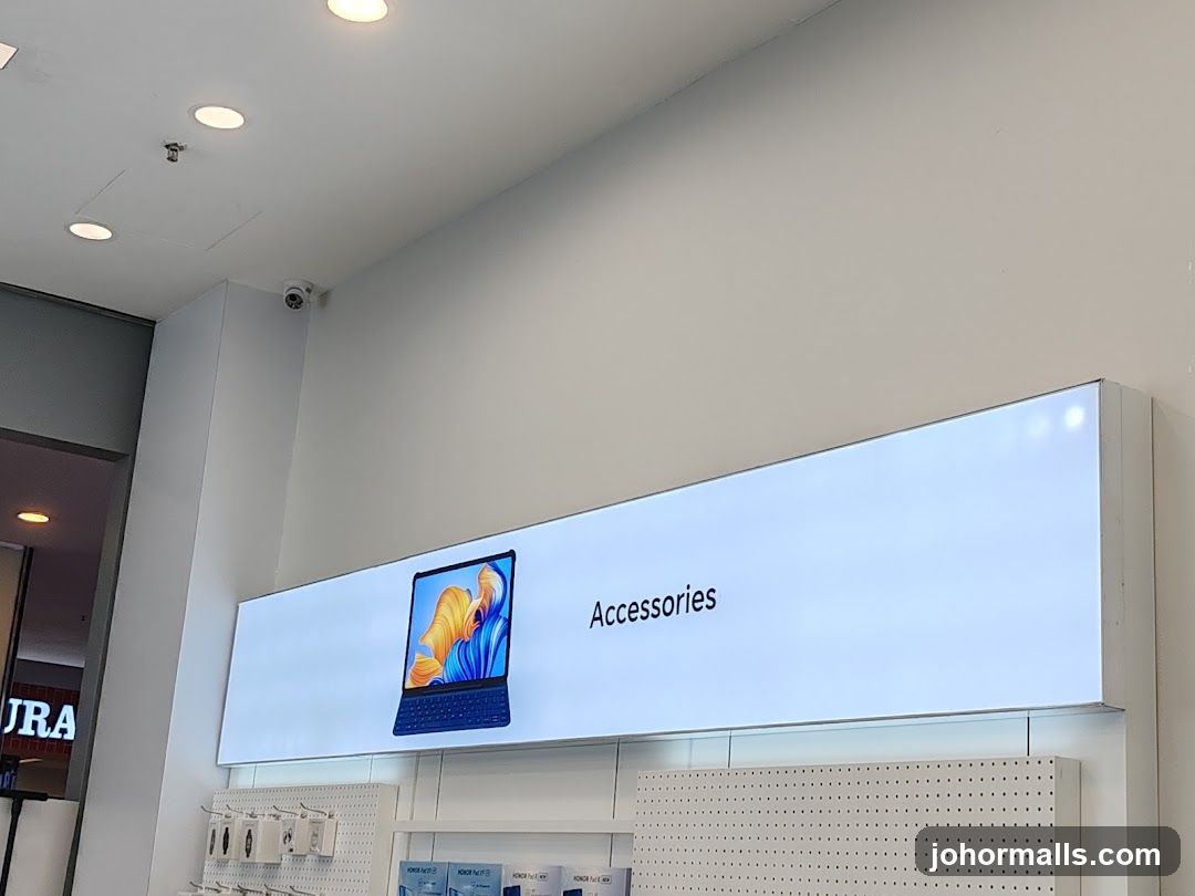 Accessories Display