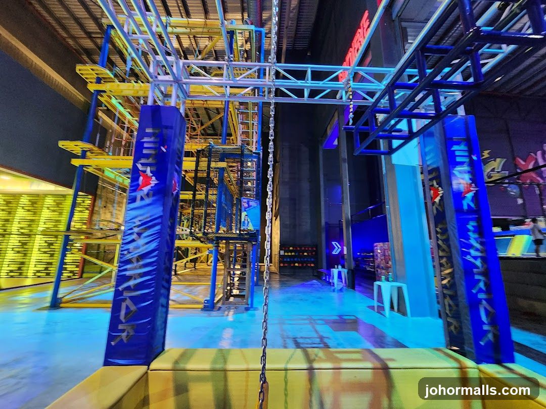 Indoor Adventure Park Obstacle Course