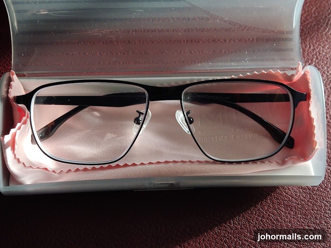 Eyeglasses in Case