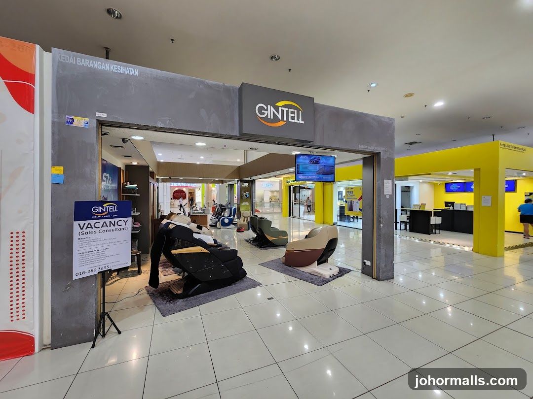 Gintell Store Entrance with Massage Chairs