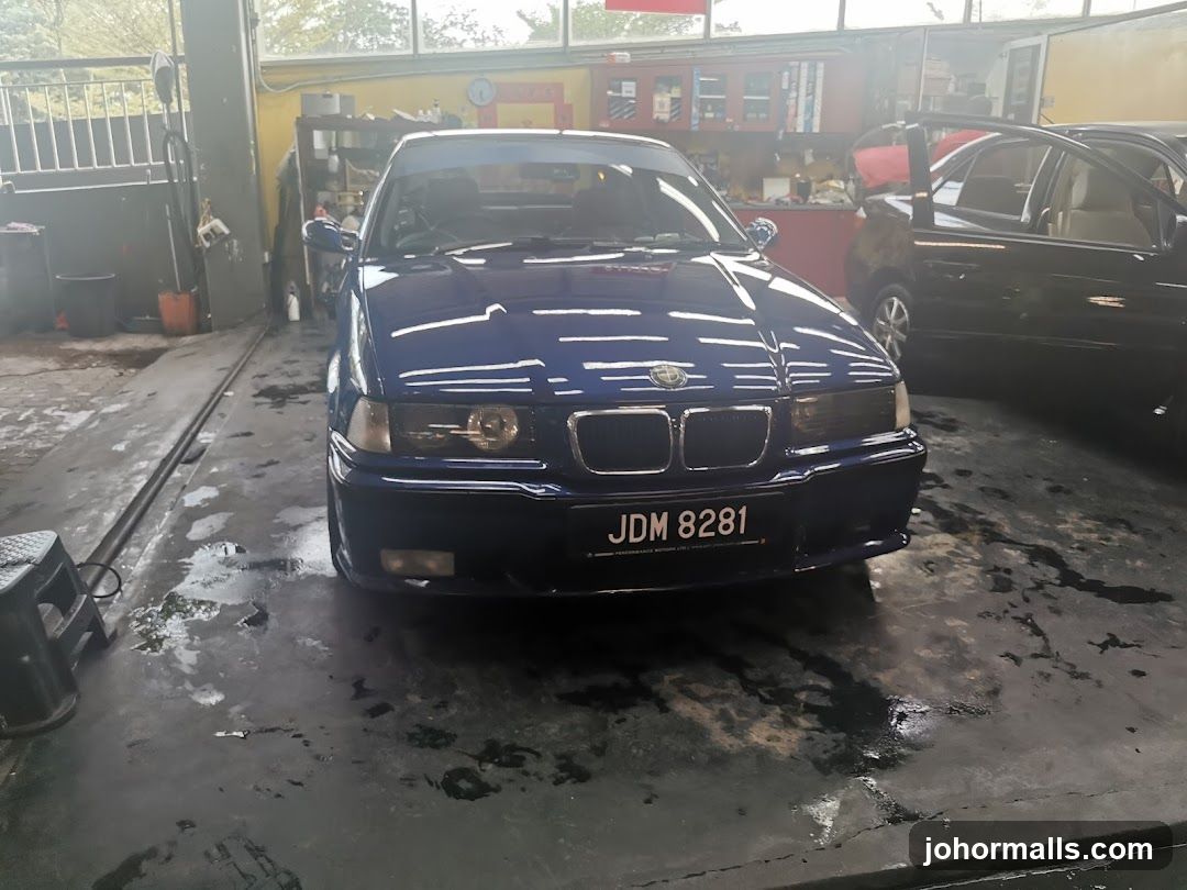 Car Wash Bay