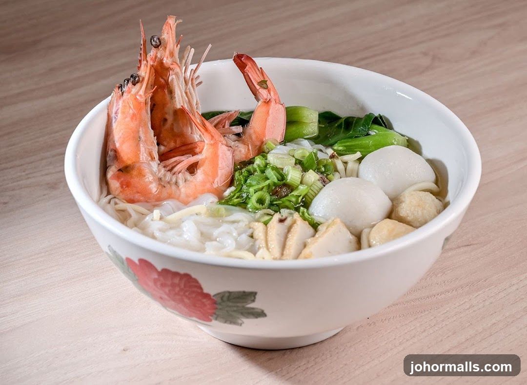 Shrimp noodle soup