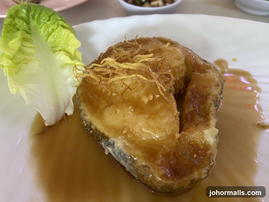 Fried Fish with Sauce