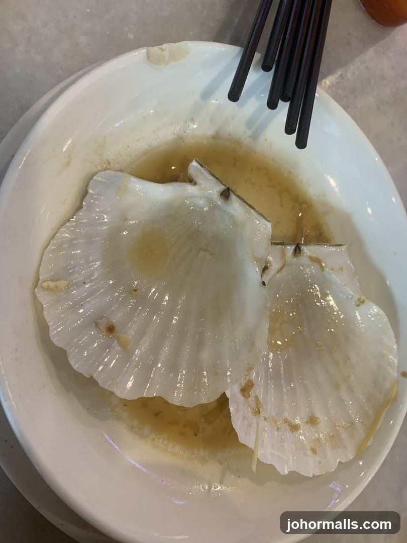 Scallops in a Bowl