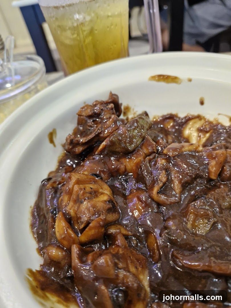 Braised Dish with Drink