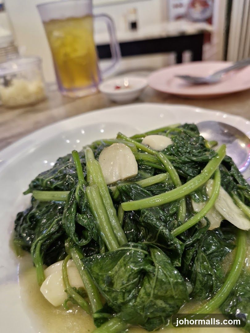Stir-fried Greens with Garlic