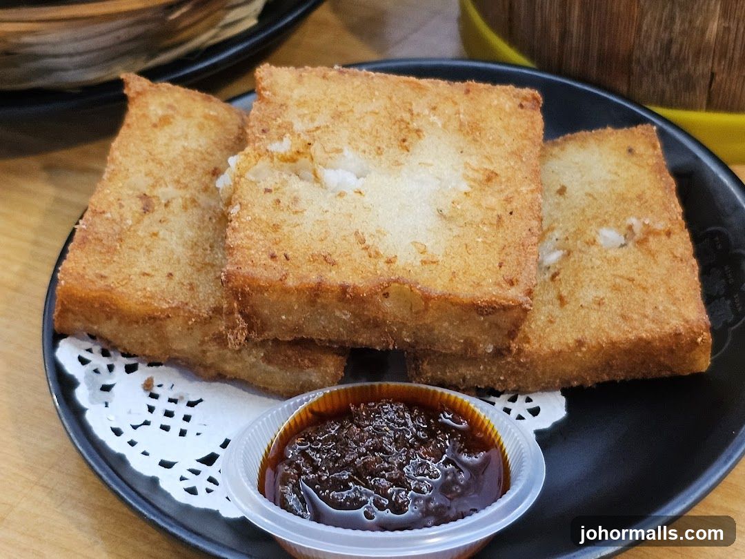 Fried Turnip Cake with Chili Sauce