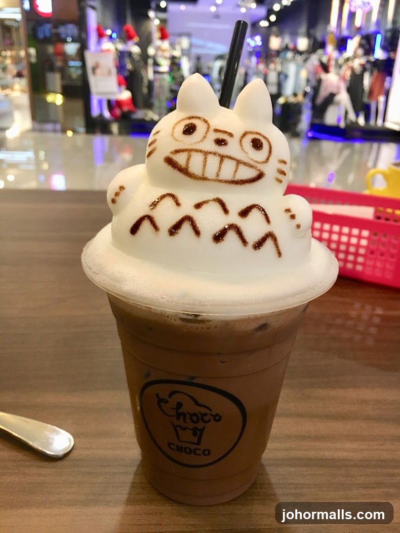 Totoro-themed chocolate drink