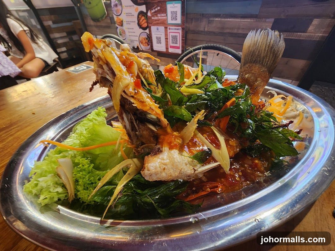 Fried Fish with Sauce