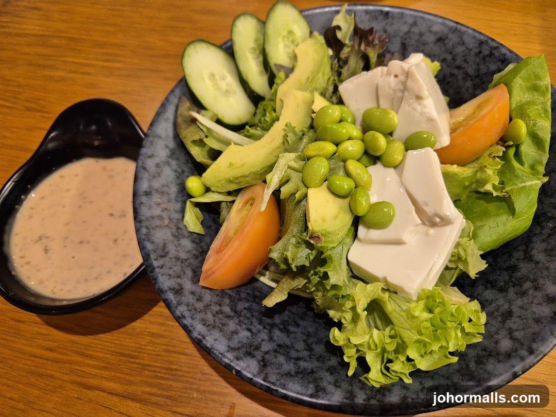 Tofu Salad with Edamame and Dressing