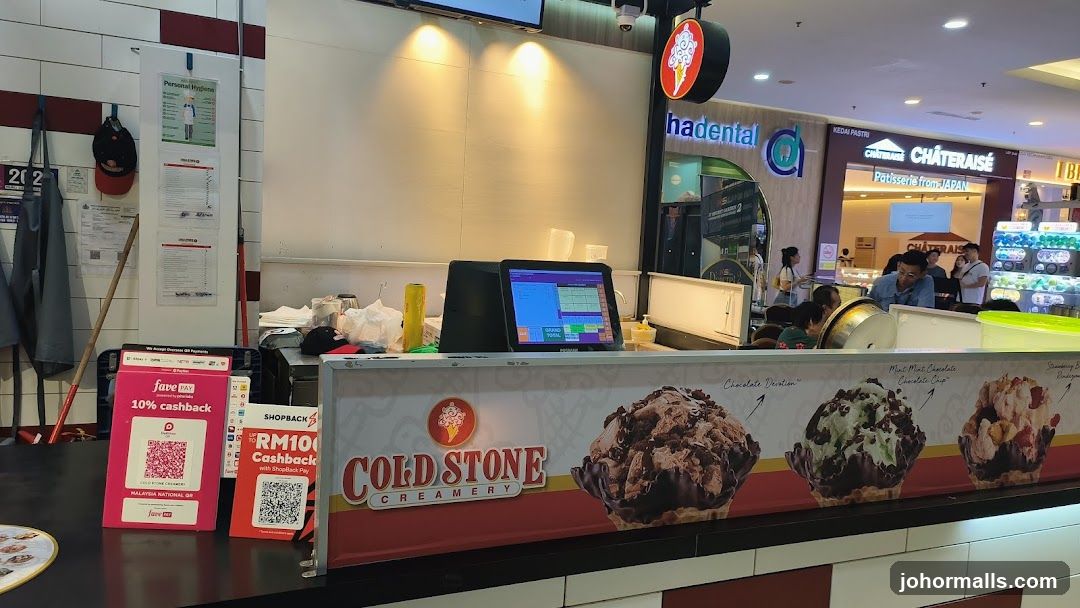 Cold Stone Creamery Counter