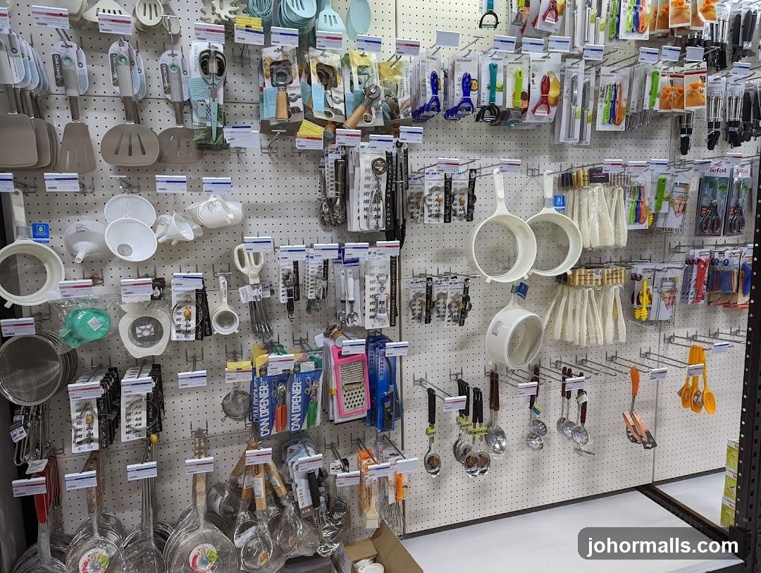 Kitchen Utensils Display