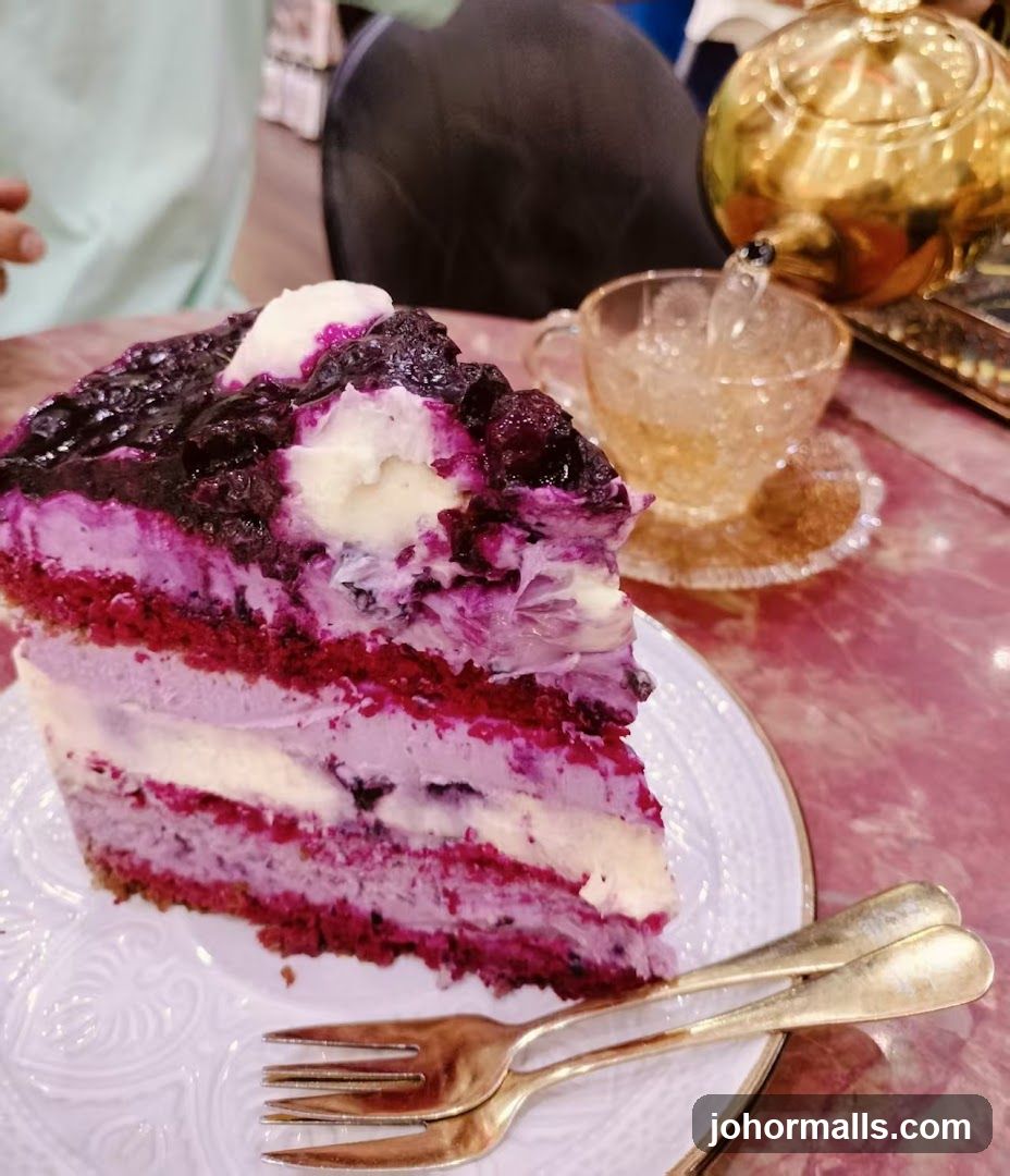 Cake and tea set