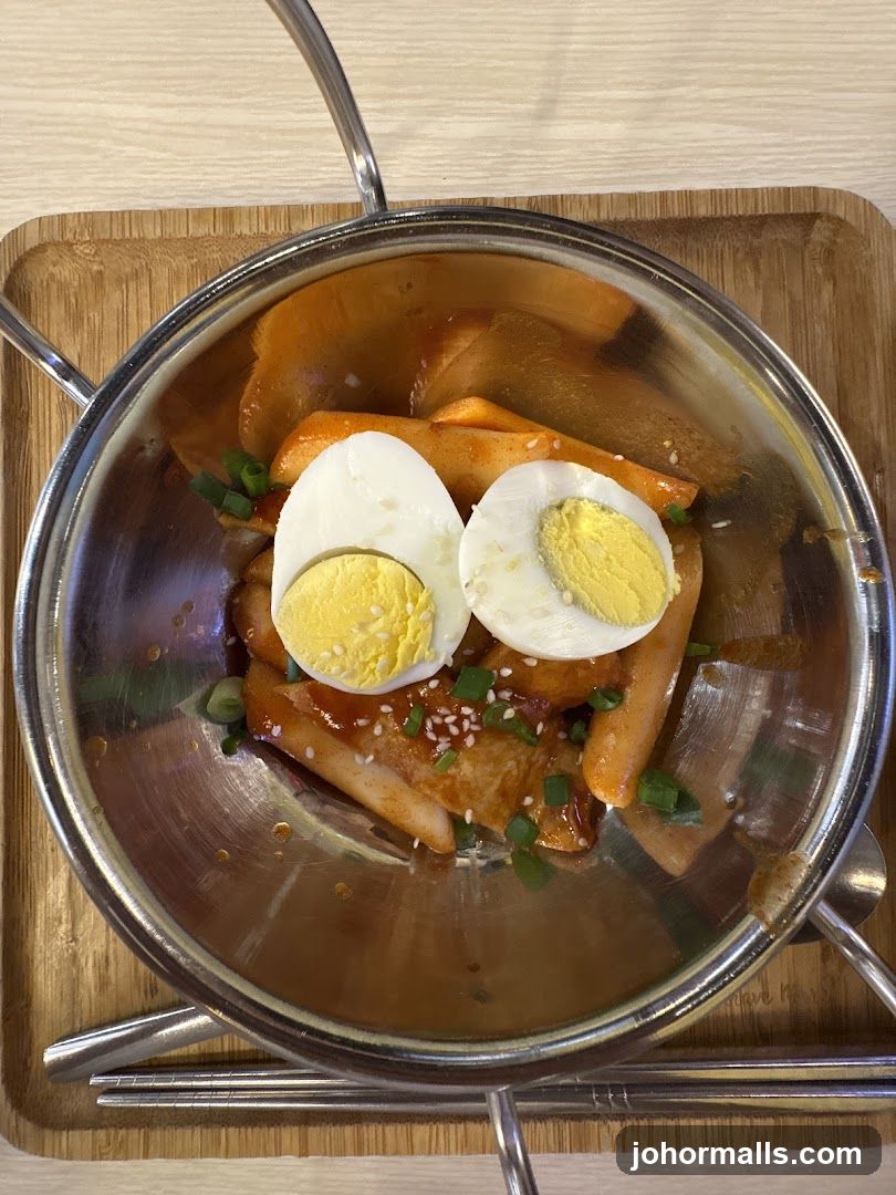 Food dish in metal bowl