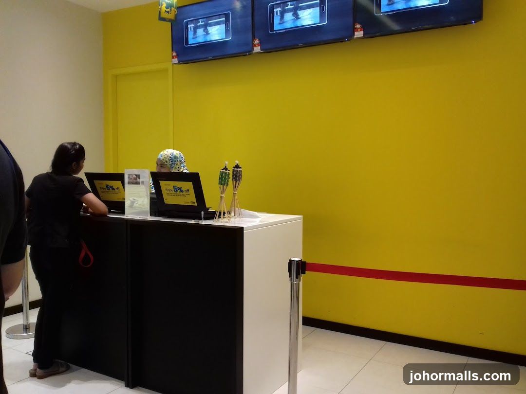 CelcomDigi Express Store City Square