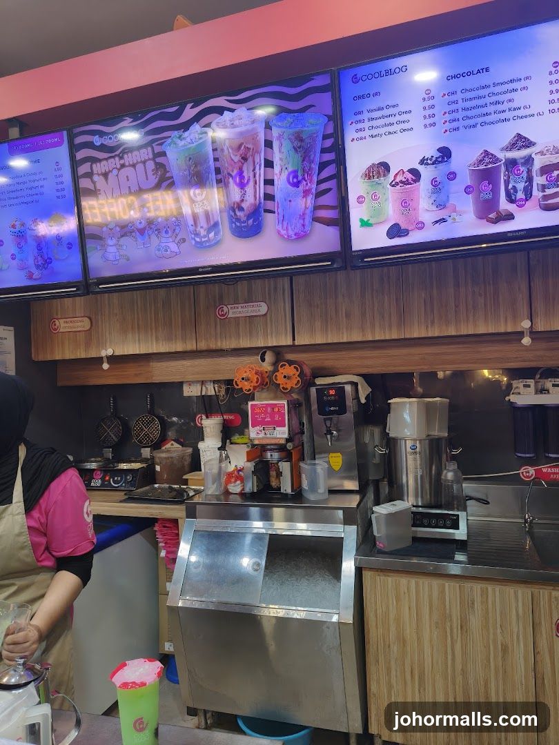 CoolBLOG Bubble Tea Shop Interior