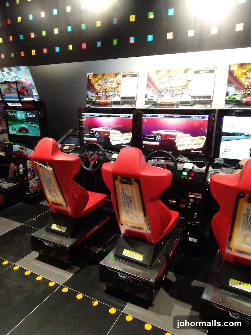 Arcade Racing Game Station