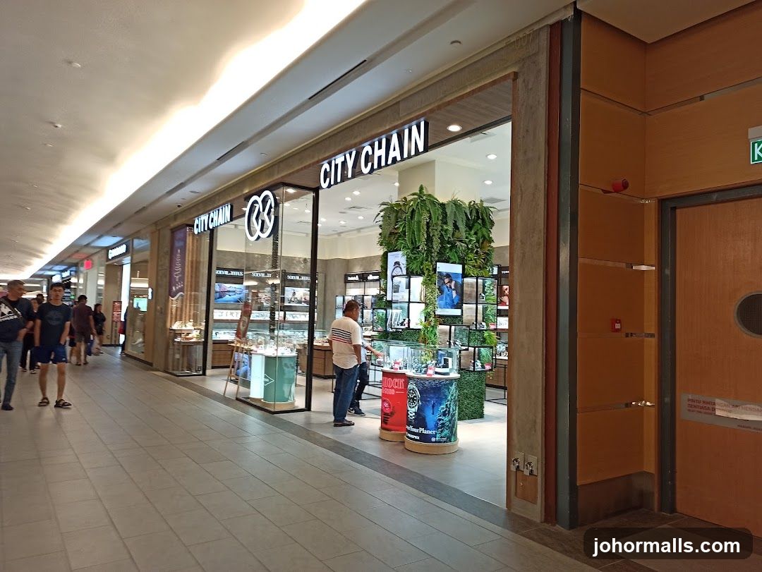 City Chain Storefront