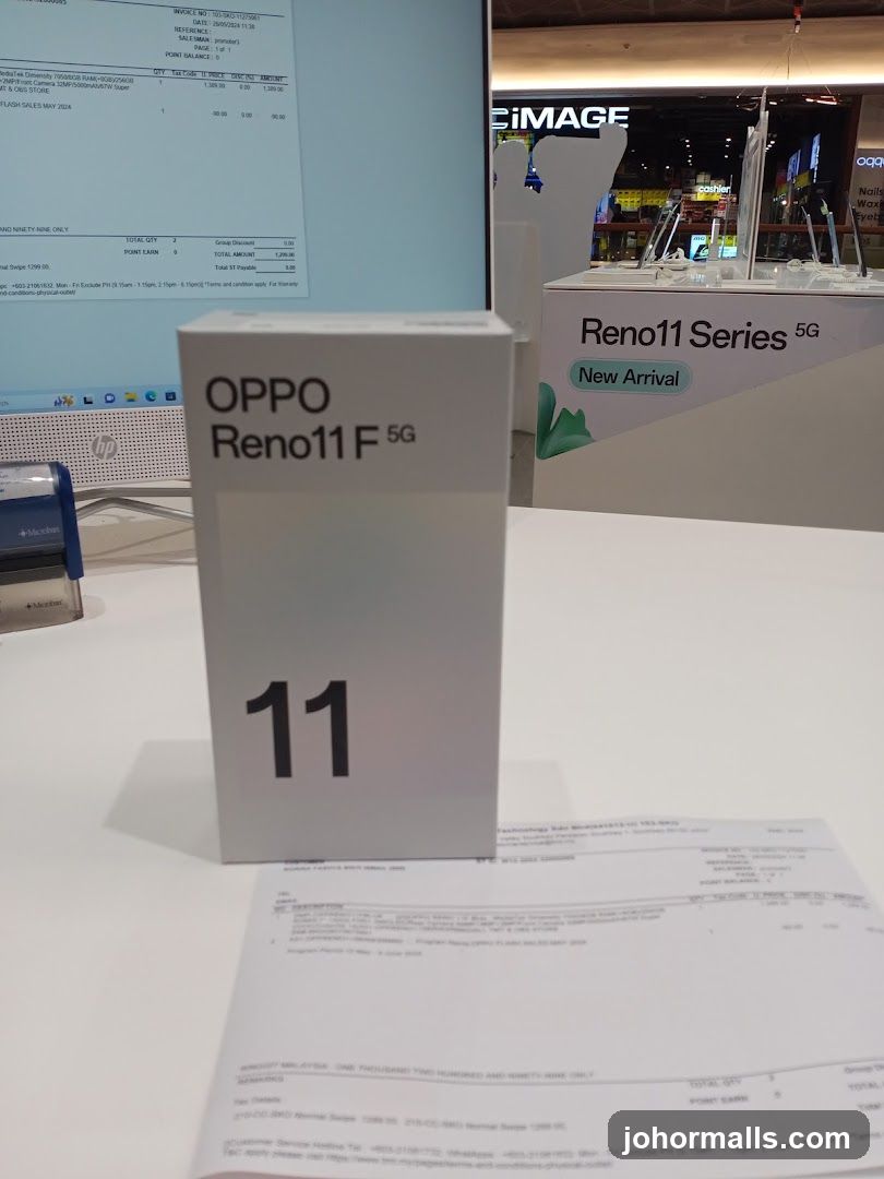 OPPO Reno11 F 5G Product Display