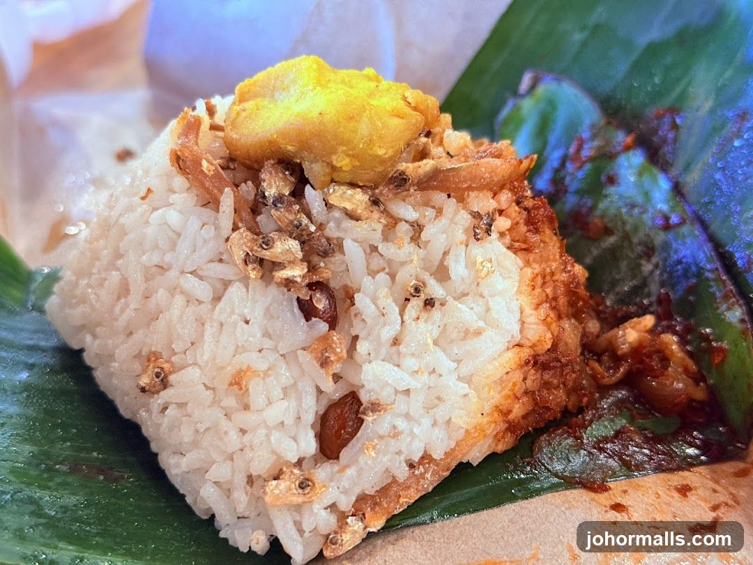 Rice dish on banana leaf