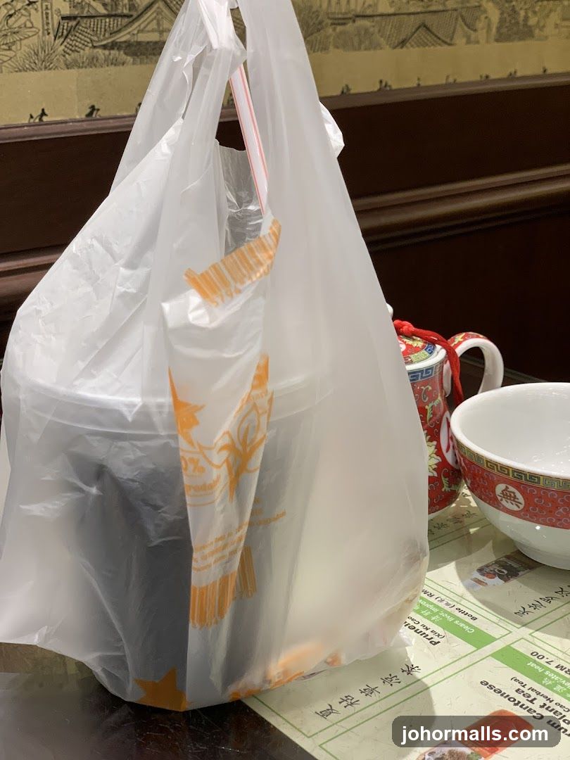 Tableside Takeaway Bag and Tableware