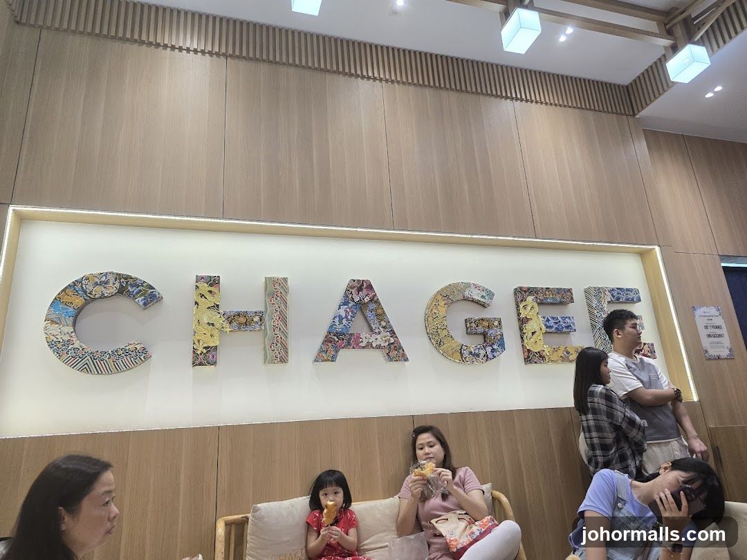 Interior of CHAGEE location
