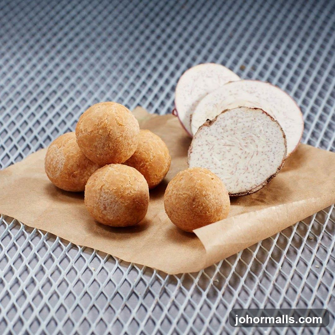 Fried Taro Balls with Sliced Taro