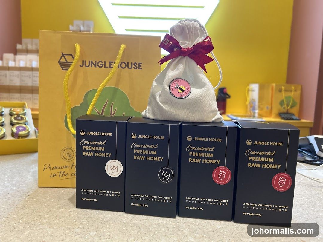 Jungle House Product Display