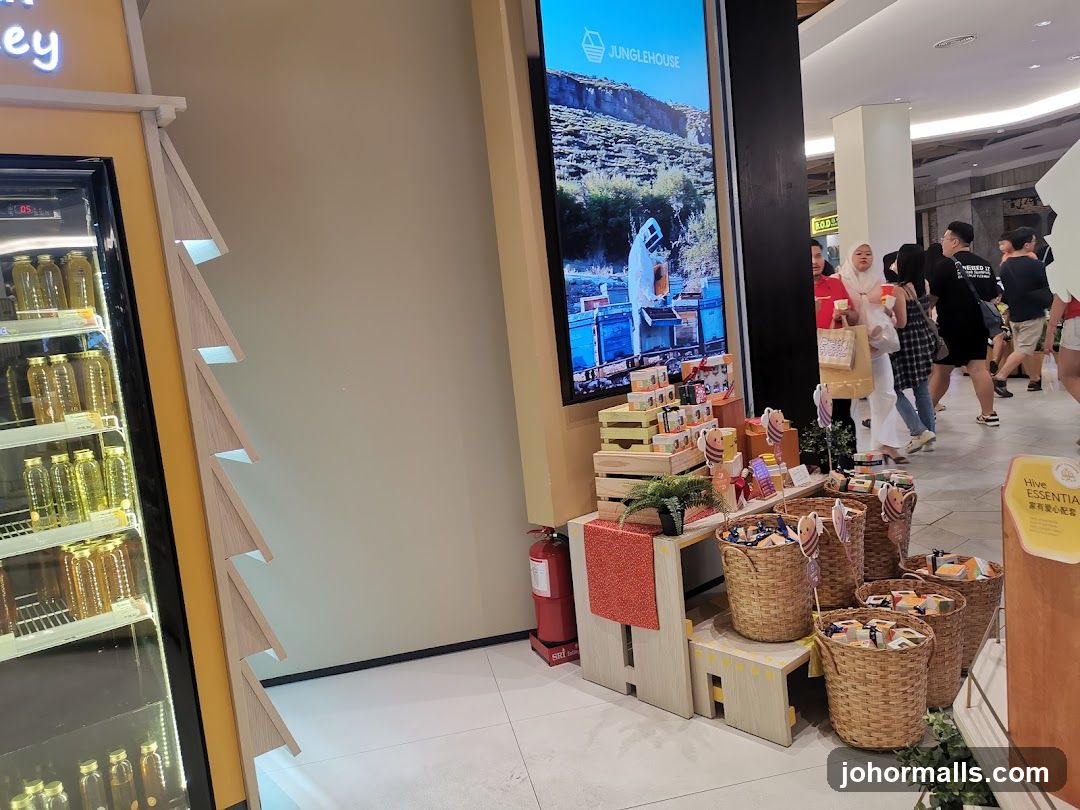 Junglehouse Store Interior