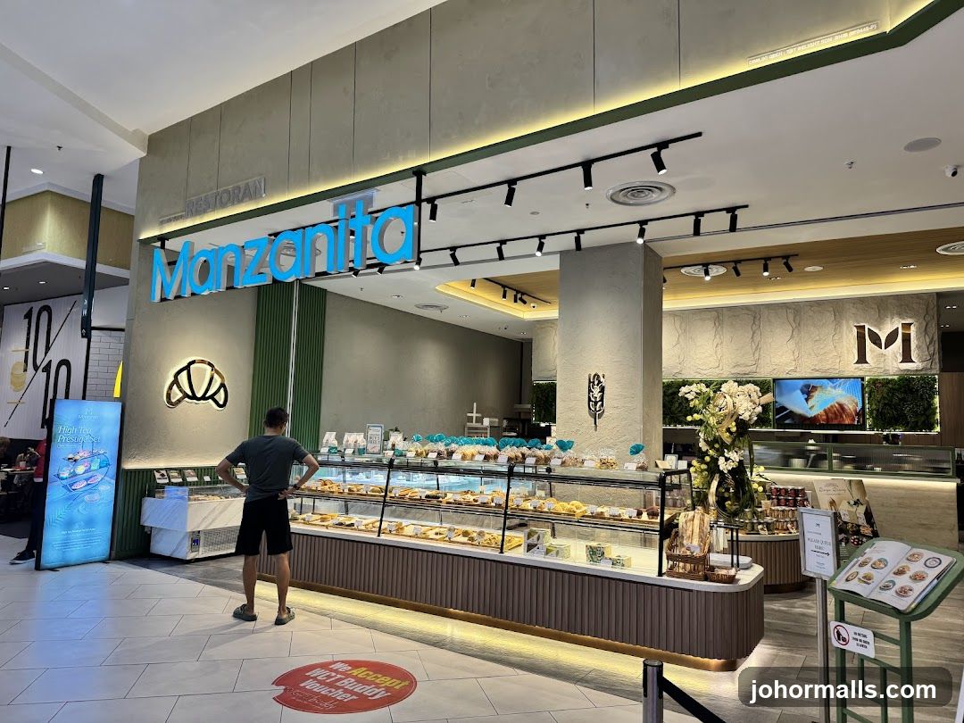 Manzanita bakery interior