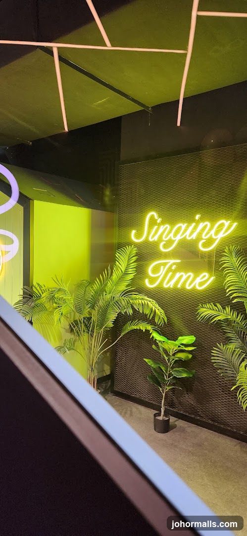 Singing Time Interior