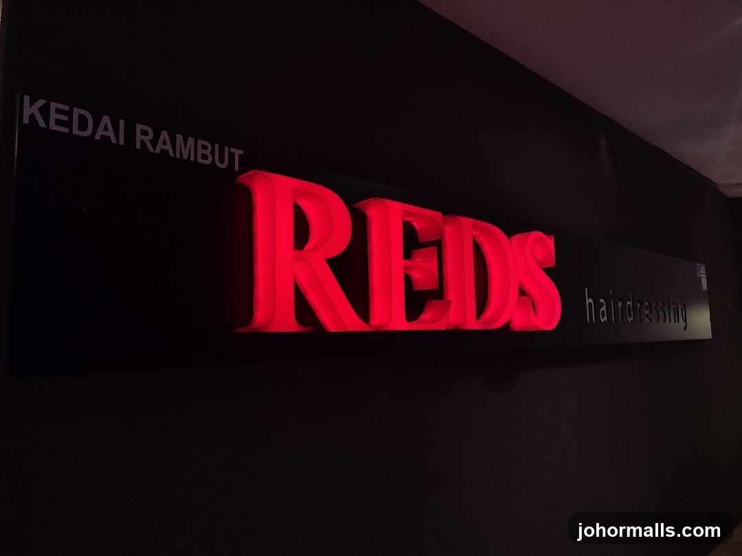 Reds Hairdressing Signage