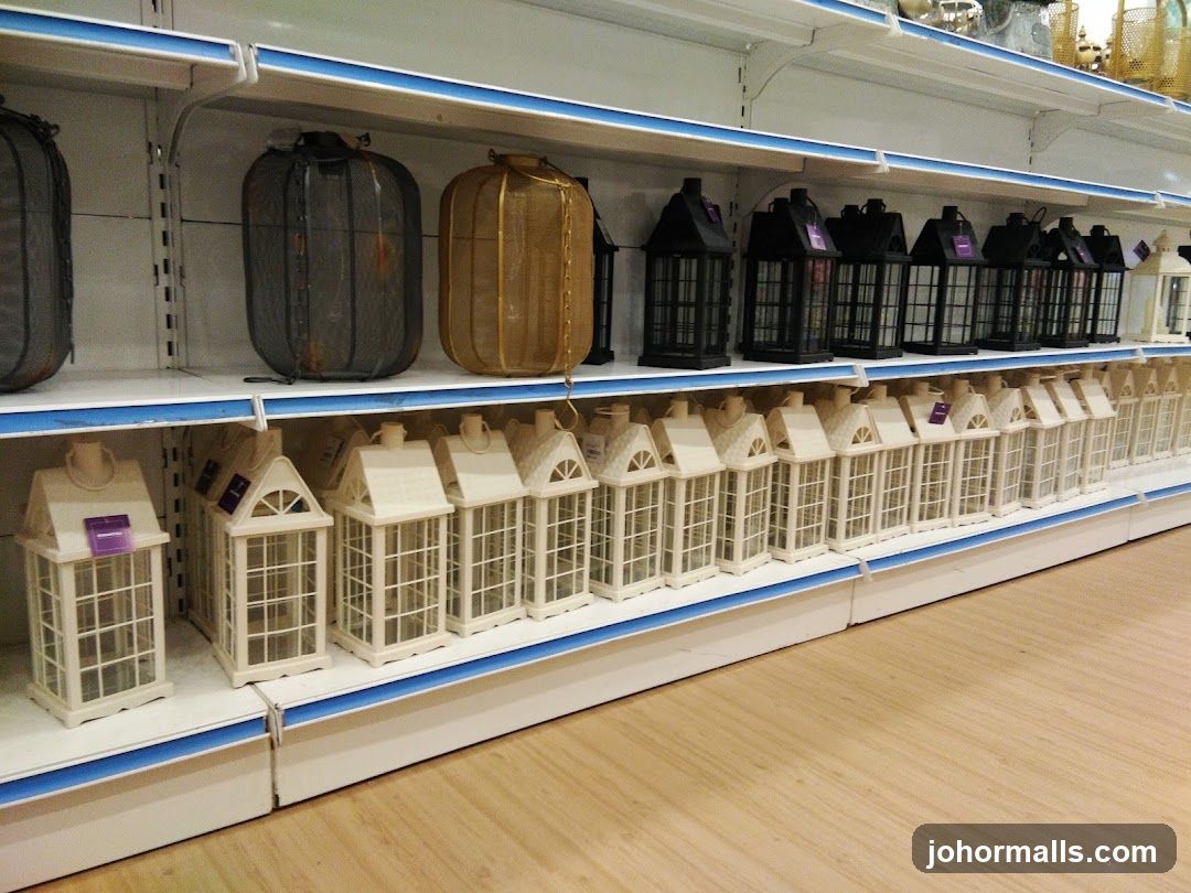 Lanterns Display in Store