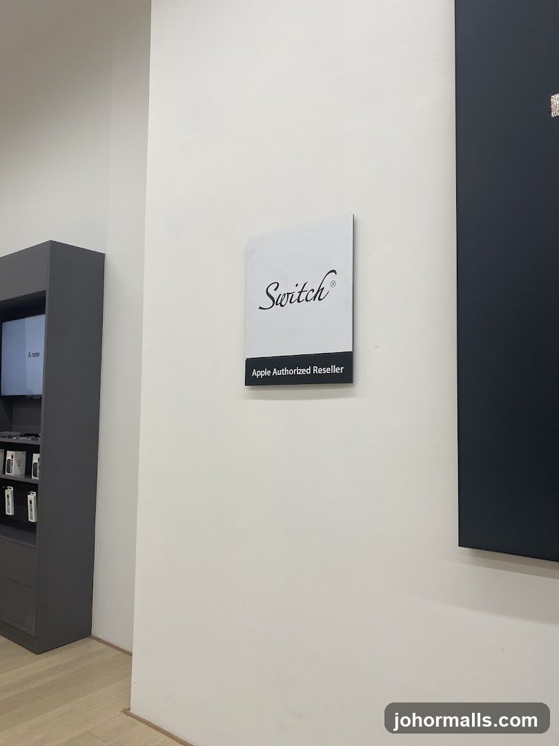 Switch Apple Authorized Reseller Signage