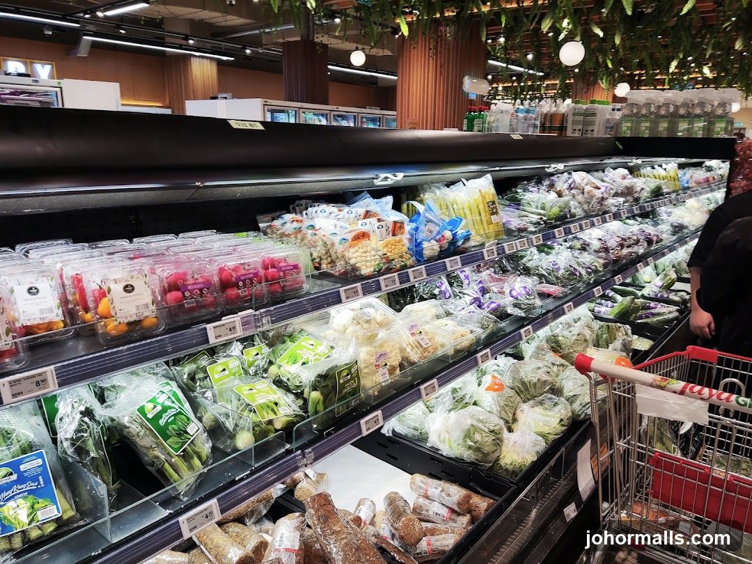 Supermarket Produce Section