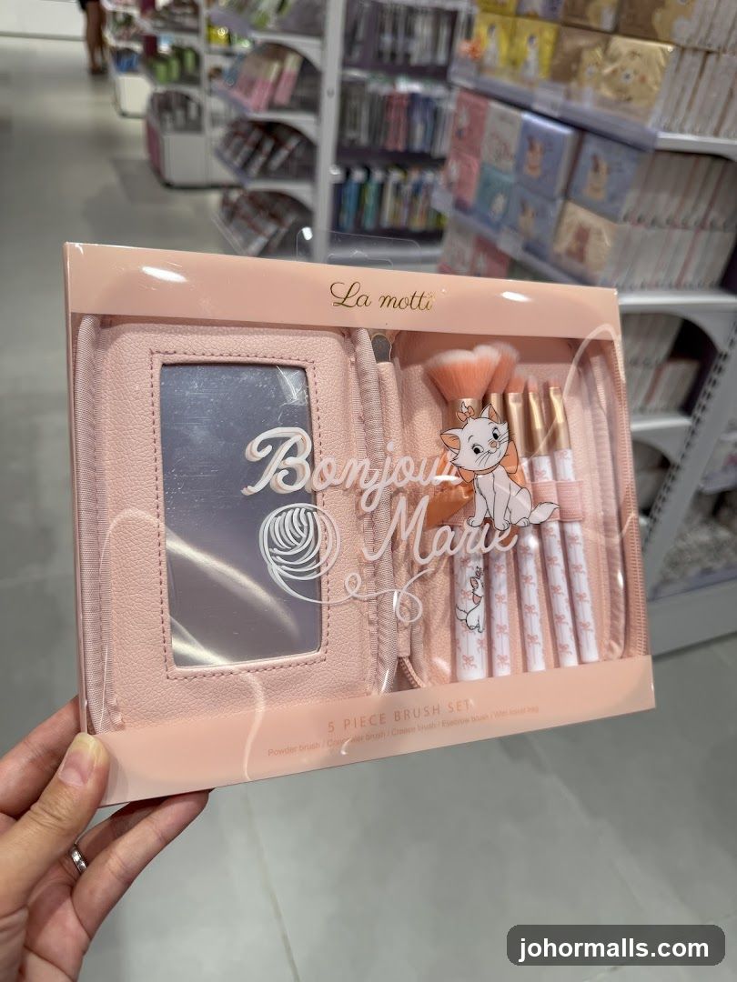 La motti Brush Set in Store