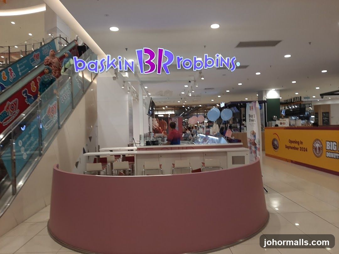 Baskin Robbins Storefront Interior