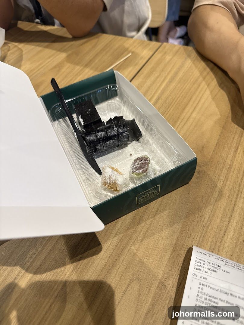 Food box on table