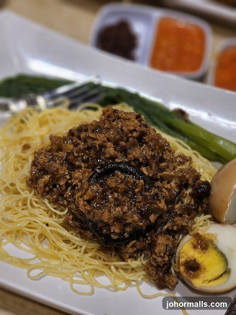 Noodles Dish