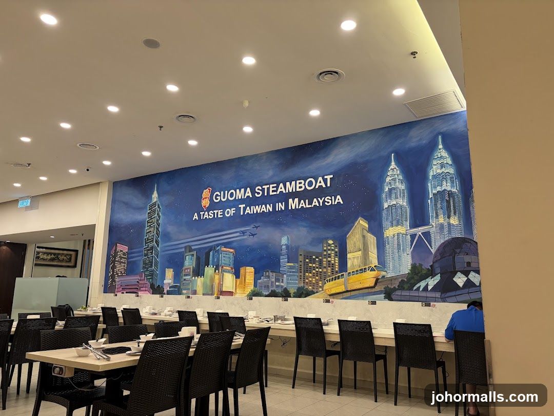 Guoma Steamboat Restaurant Interior