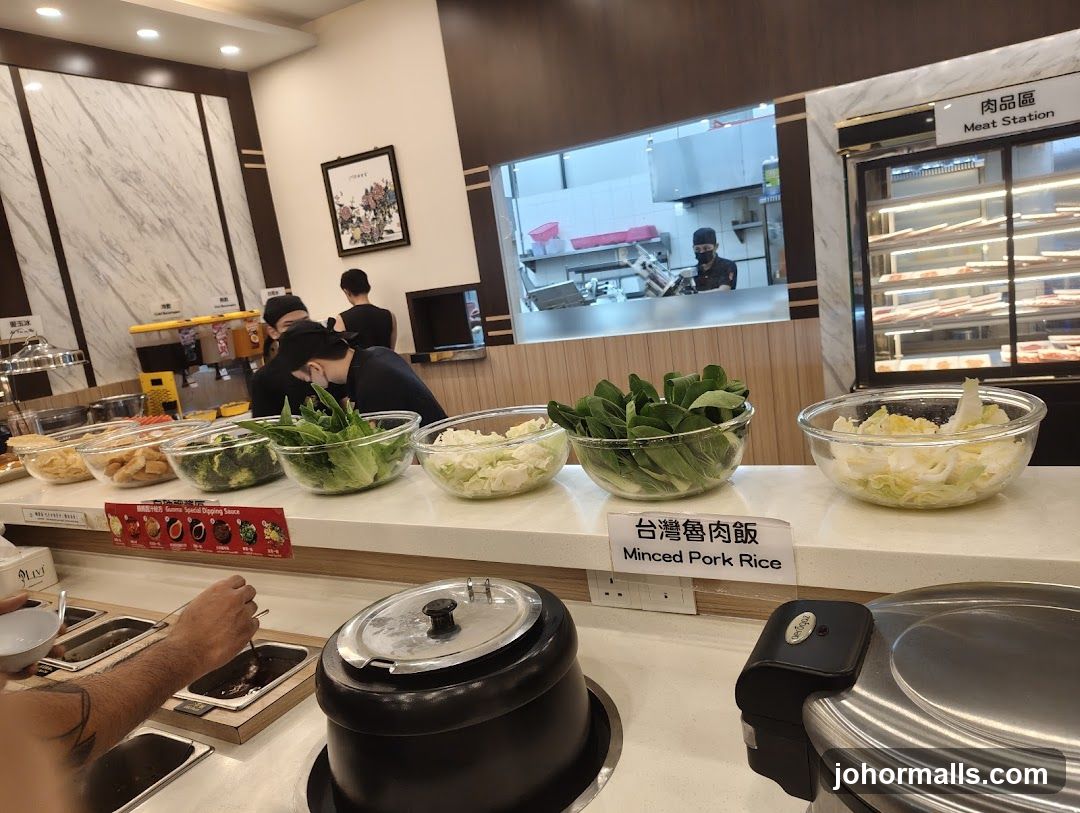 Restaurant Interior Buffet Area