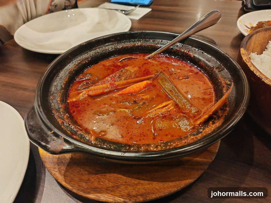 Restaurant Interior Dish