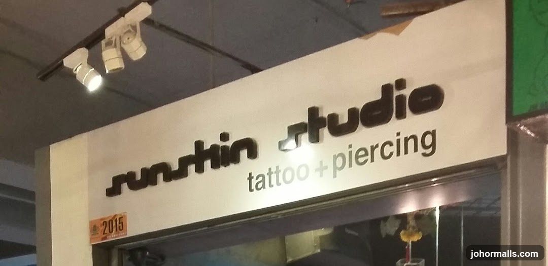 Sunskin Studio Tattoo • Piercing 彫日纹身