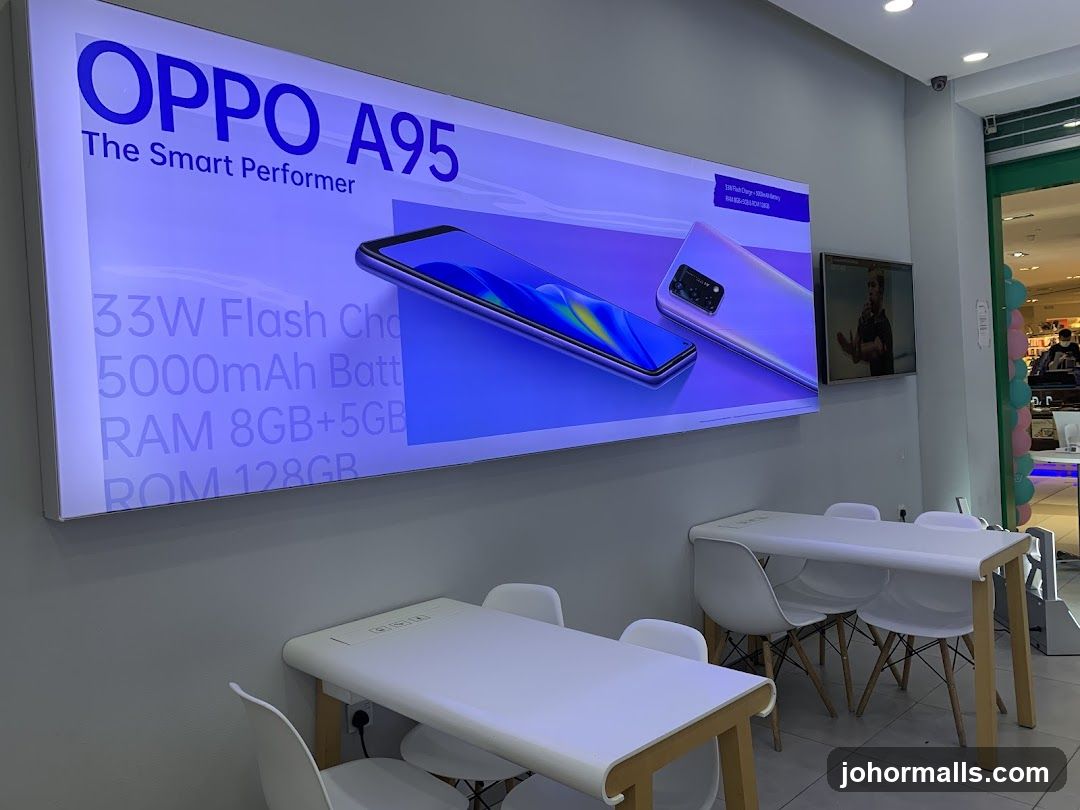 OPPO A95 Promotion Display