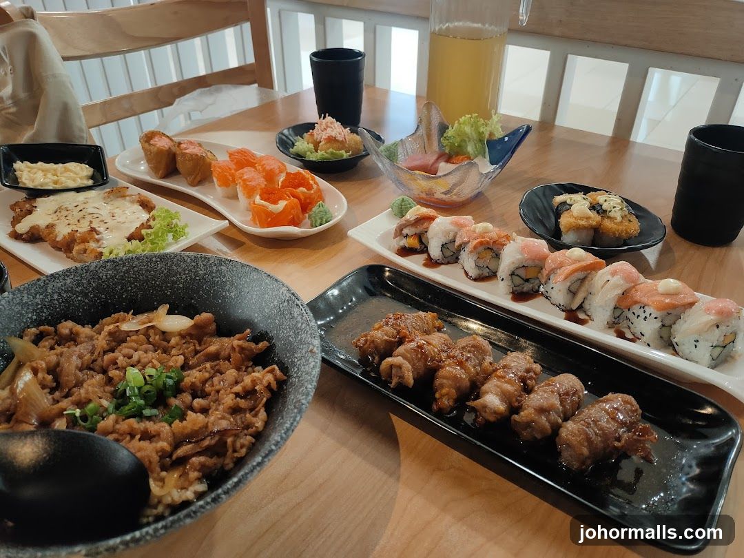 Restaurant Interior Dining Table