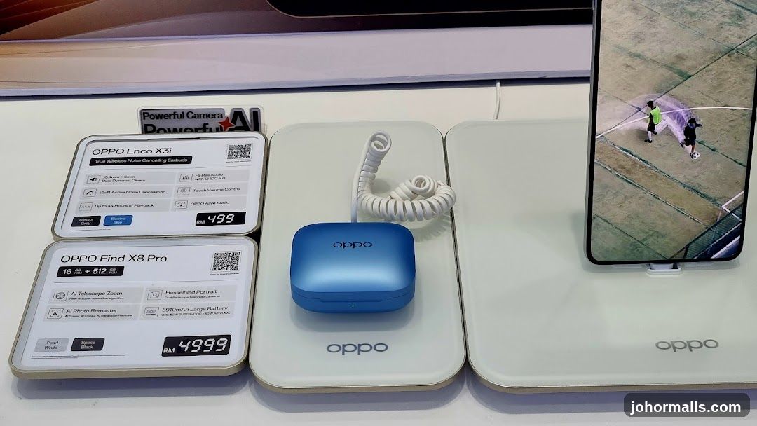 OPPO Product Display