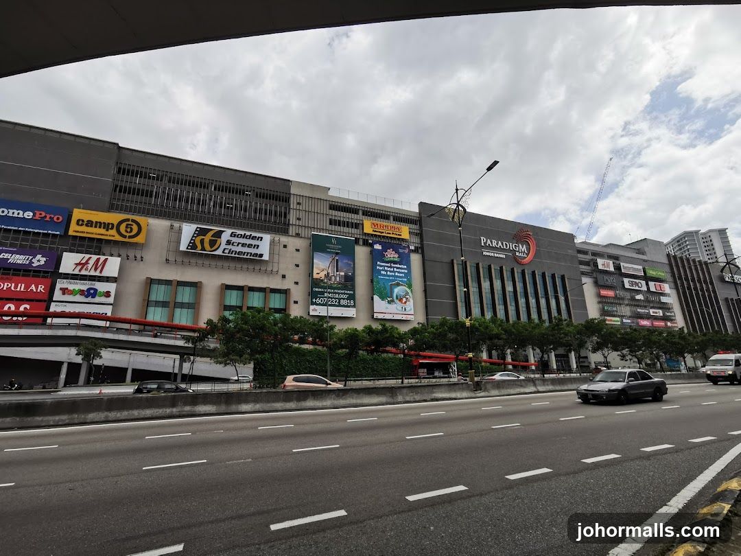 Paradigm Mall exterior view